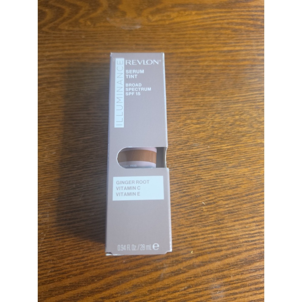 Revlon Illuminance Serum Tint SPF 15 0.94‎ fl oz 601 - Soft Nutmeg Exp: 6/25 New